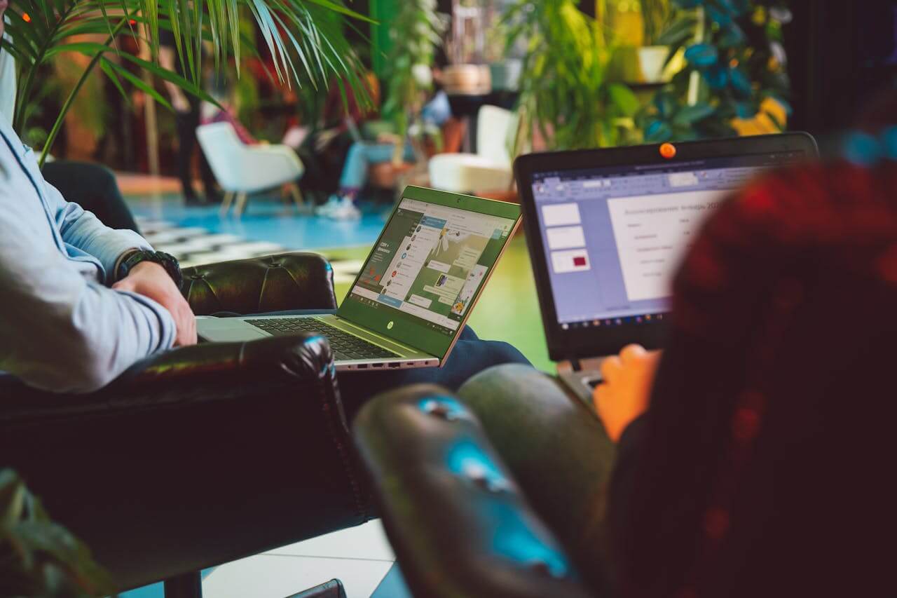 Freelancer Kaise Bane? 9 Easy Steps to Start Freelancing (2025 Guide)